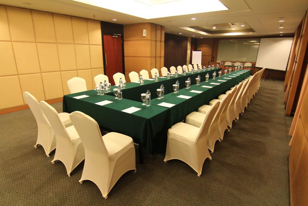 Grand Suka Hotel Pekanbaru Exteriér fotografie