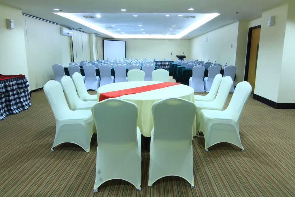 Grand Suka Hotel Pekanbaru Exteriér fotografie