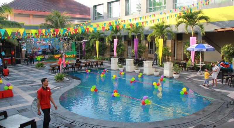 Grand Suka Hotel Pekanbaru Exteriér fotografie