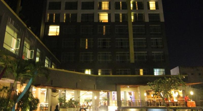 Grand Suka Hotel Pekanbaru Exteriér fotografie