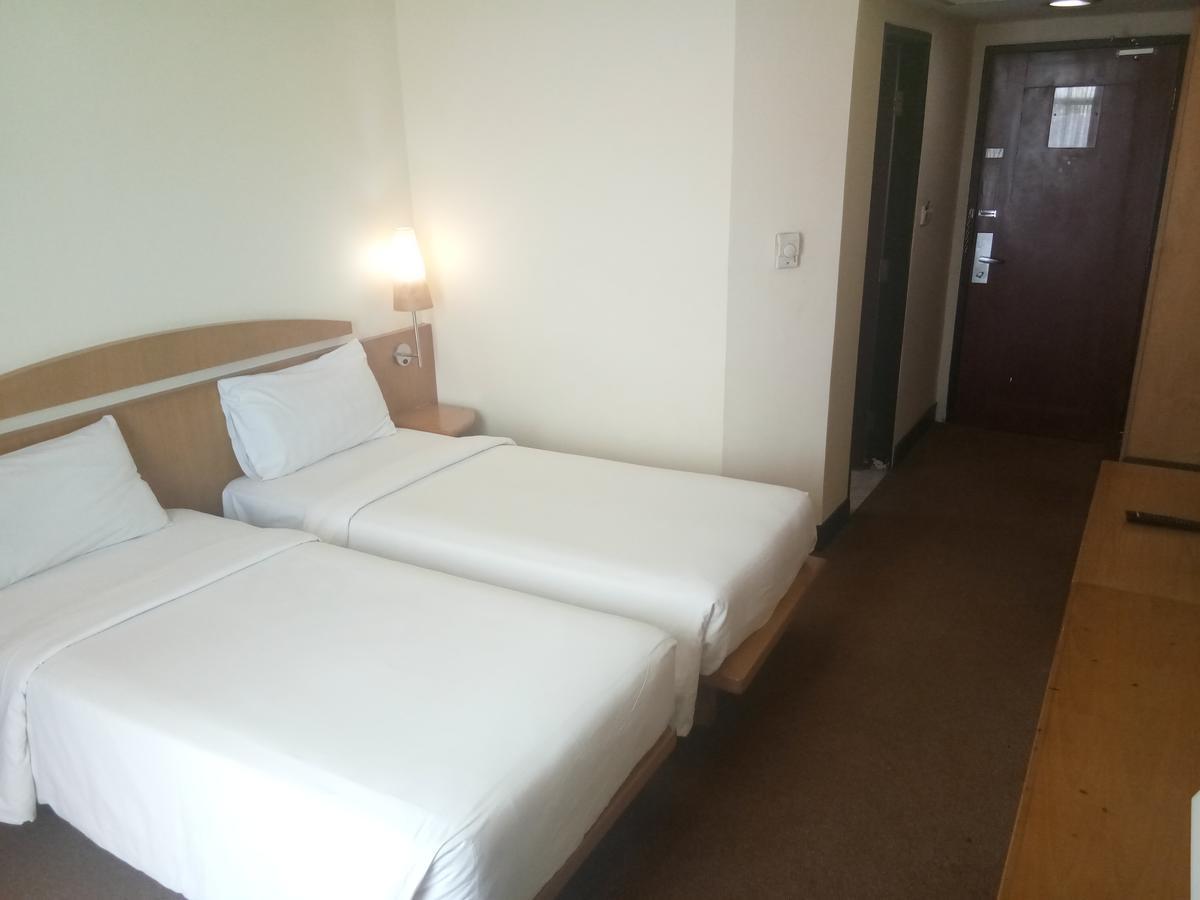 Grand Suka Hotel Pekanbaru Exteriér fotografie